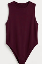 basic cash Sleeveless