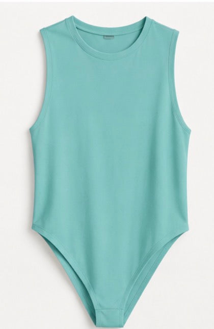 basic cash Sleeveless
